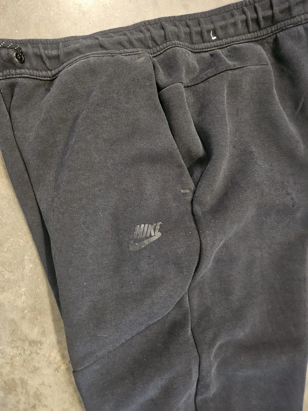 Nike Men's Tech Black Fleece Joggers Sweatpants M